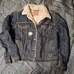 Levi's jean jacket